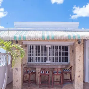 Apartamento Penthouse Con Jacuzzi La Cueva De Los 3 Ojos, Santo Domingo